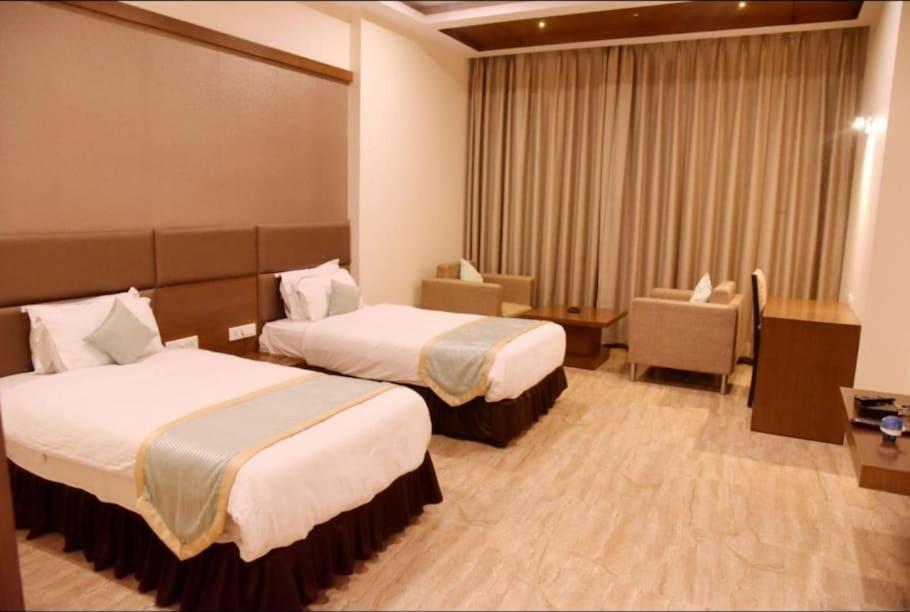 Ayodhya Hotel Krishna Palace المظهر الخارجي الصورة